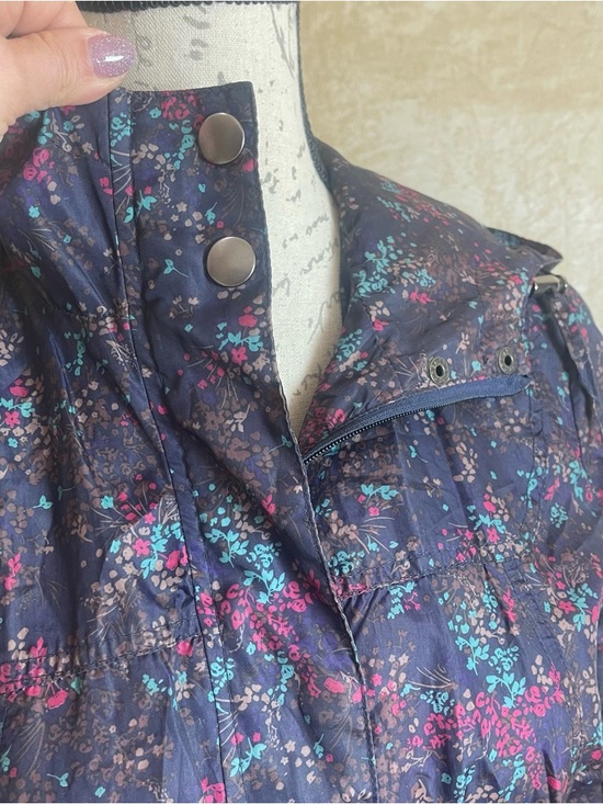 TU Sainsbury's Navy Ditsy Floral Hooded Anorak Raincoat Jacket Size 8 Fairycore - Picture 7 of 14